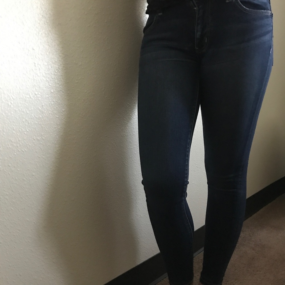 dark wash american eagle denim jeans